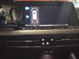 VOLKSWAGEN Golf usata, con Autoradio digitale