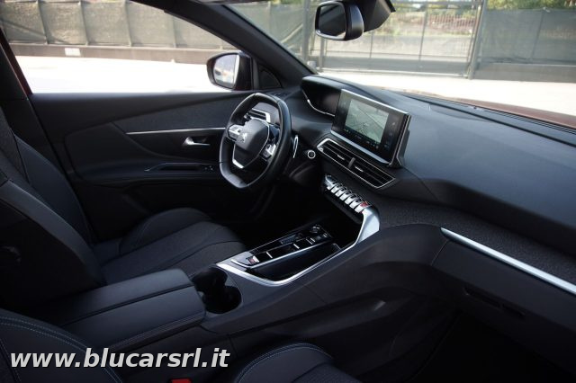 PEUGEOT 3008 usata 9