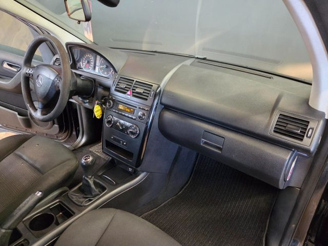 MERCEDES-BENZ A 160 usata, con Bracciolo