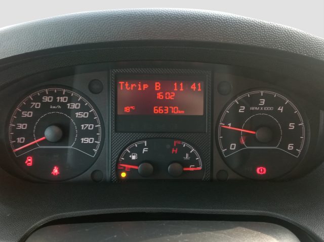 OPEL Movano usata 14