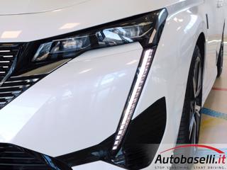 PEUGEOT 308 usata, con Luci diurne LED
