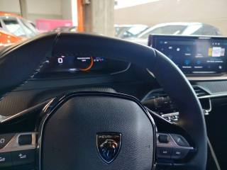 PEUGEOT 2008 usata 23