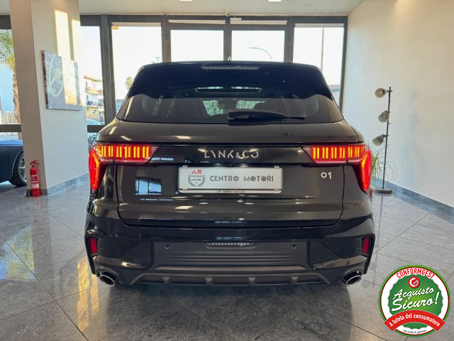 LYNK & CO 01 usata, con Alzacristalli elettrici