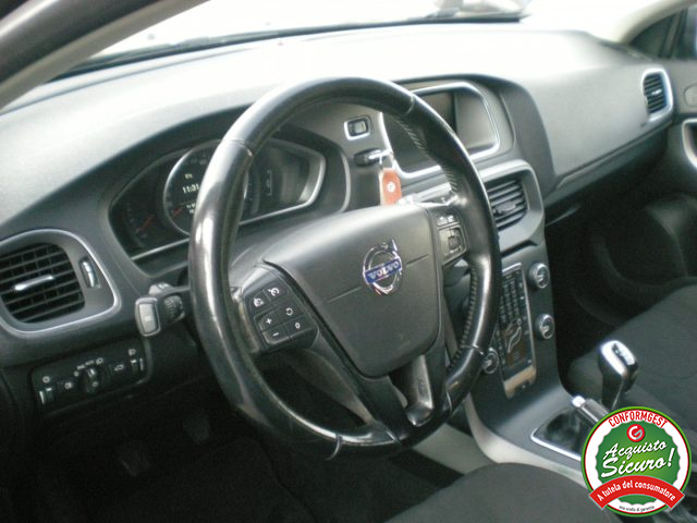 VOLVO V40 usata, con Specchietti laterali elettrici