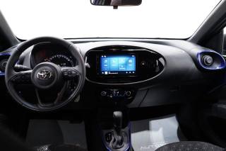 TOYOTA Aygo X usata, con Airbag testa