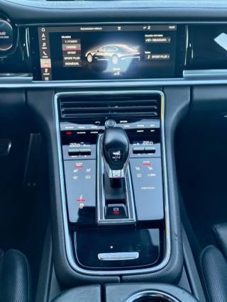 PORSCHE Panamera usata, con Servosterzo
