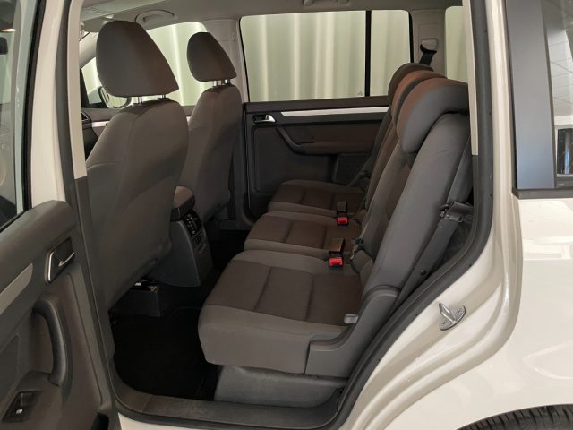 VOLKSWAGEN Touran usata, con Alzacristalli elettrici