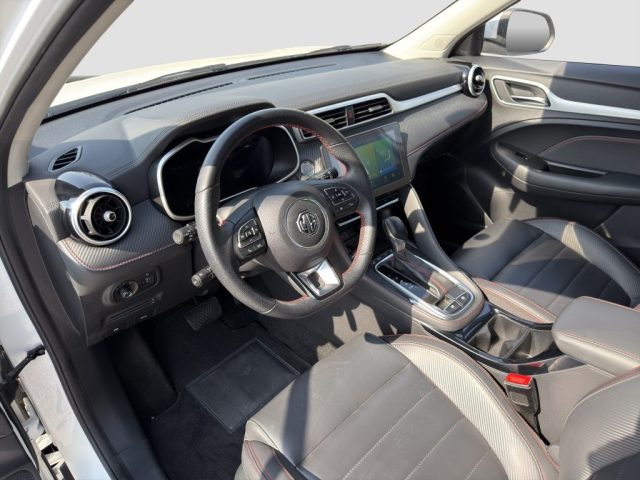 MG ZS usata 8