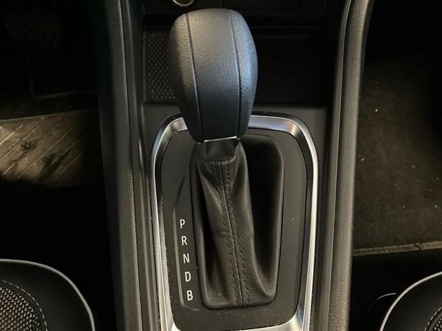 RENAULT Captur usata 23