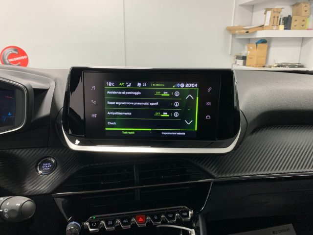 PEUGEOT 2008 usata, con Controllo trazione