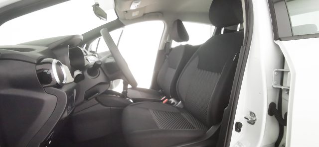 NISSAN Micra usata, con USB