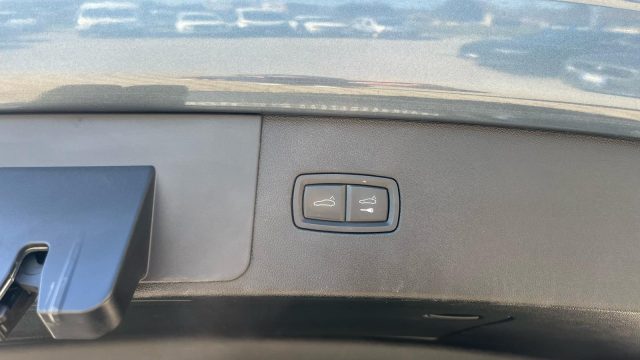 PORSCHE Cayenne usata, con Airbag testa