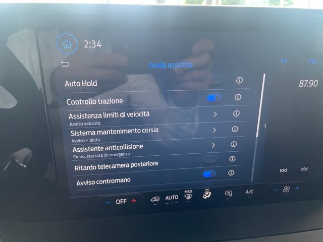 FORD Transit Courier usata, con Servosterzo