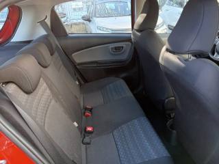 TOYOTA Yaris usata, con USB