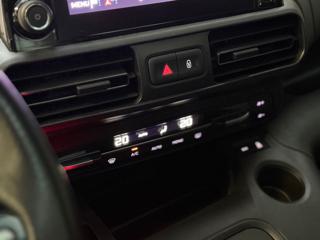 PEUGEOT Rifter usata, con Volante in pelle