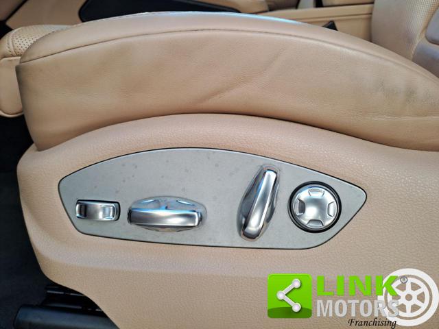 PORSCHE Macan usata, con Hill holder