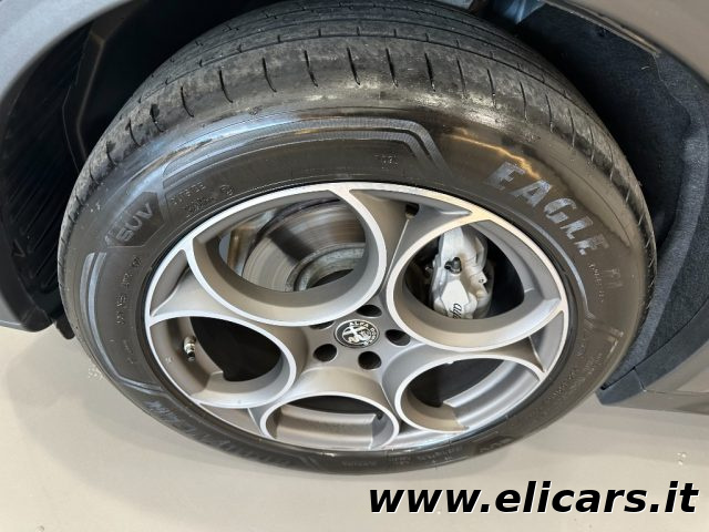 ALFA ROMEO Stelvio usata, con Volante in pelle