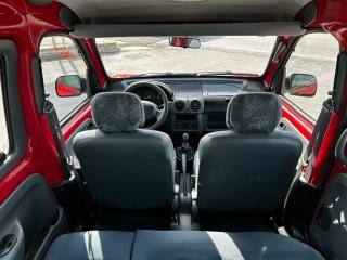 RENAULT Kangoo usata 17