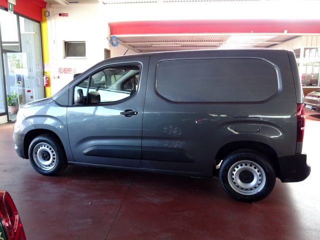OPEL Combo usata, con Autoradio