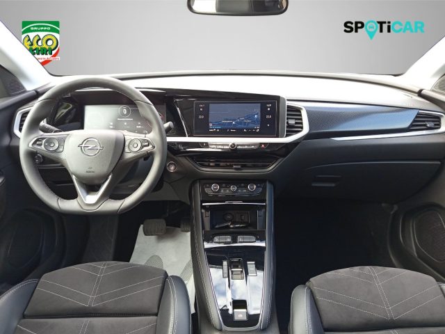 OPEL Grandland usata, con Sensori di parcheggio posteriori