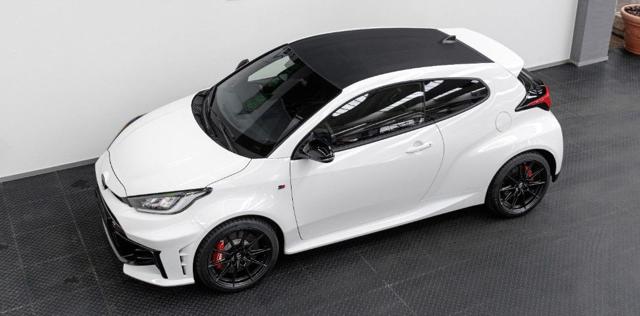 TOYOTA Yaris usata, con Alzacristalli elettrici