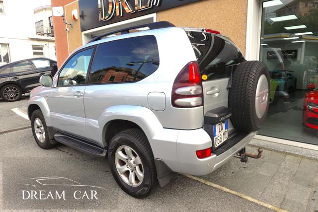 TOYOTA Land Cruiser usata, con Airbag laterali