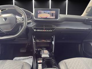 PEUGEOT 2008 usata, con Autoradio digitale