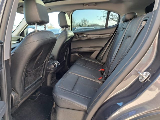 ALFA ROMEO Stelvio usata, con Chiusura centralizzata