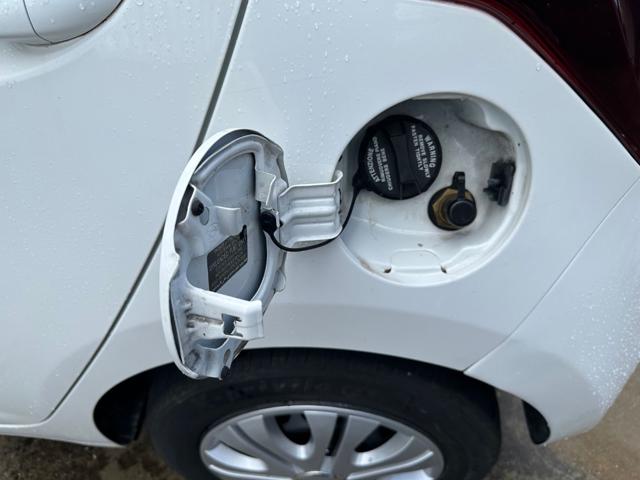 HYUNDAI i10 usata 32