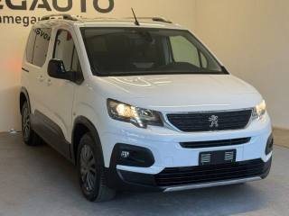 PEUGEOT Rifter usata, con Airbag