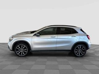 MERCEDES-BENZ CLA usata 1