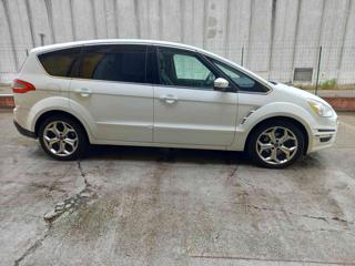 FORD S-Max usata, con Park Distance Control