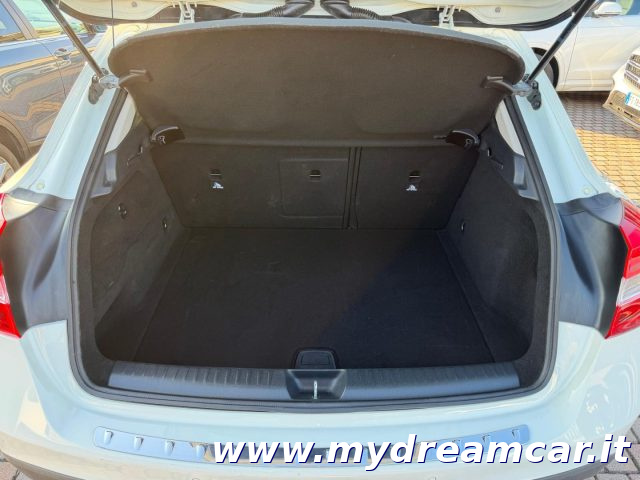 MERCEDES-BENZ GLA 180 usata, con Specchietti laterali elettrici