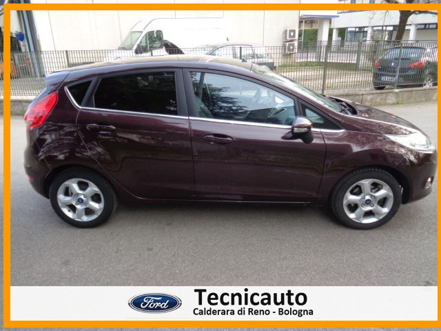 FORD Fiesta usata, con ESP