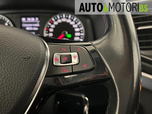 VOLKSWAGEN Amarok usata, con Park Distance Control