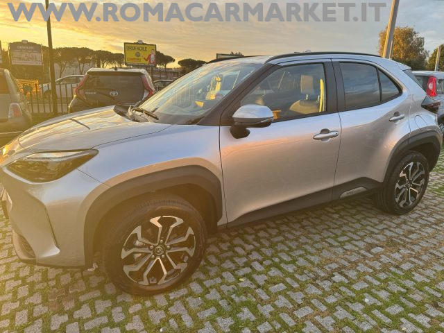 TOYOTA Yaris Cross usata, con Airbag laterali
