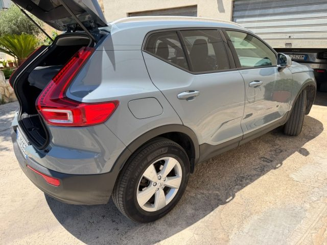 VOLVO XC40 usata, con Autoradio