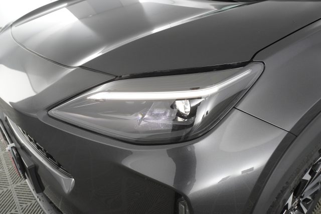 TOYOTA Yaris Cross usata 12