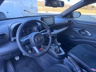 TOYOTA Yaris usata, con Controllo automatico clima