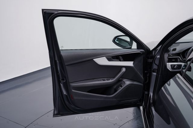 AUDI A4 usata, con Controllo trazione