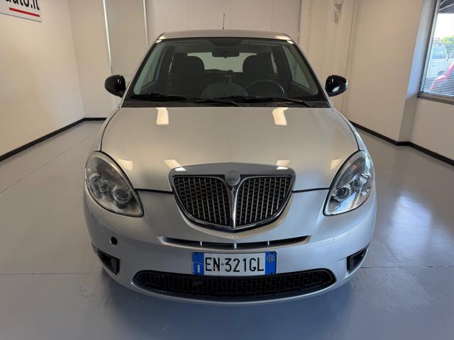 LANCIA Ypsilon usata, con Airbag