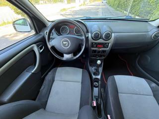 DACIA Duster usata 12