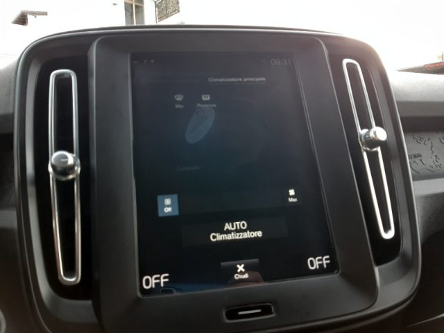 VOLVO XC40 usata, con ESP