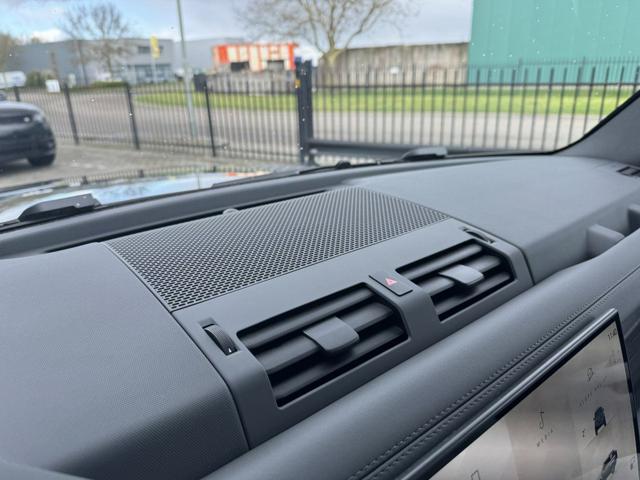 LAND ROVER Defender usata, con Regolazione elettrica sedili