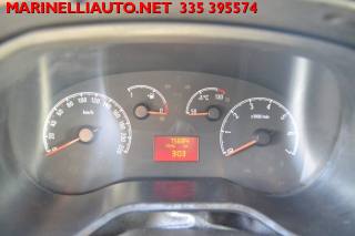 OPEL Combo usata, con Sensori di parcheggio posteriori