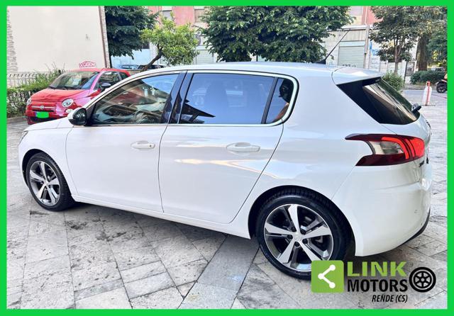 PEUGEOT 308 usata, con Airbag laterali