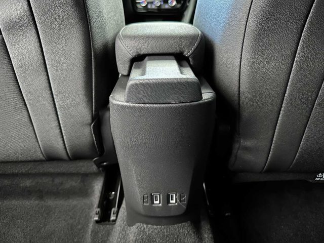 OPEL Mokka-e usata 28