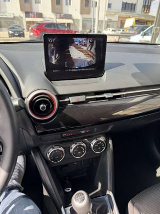 MAZDA 2 usata, con Vetri oscurati