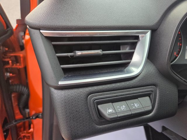 RENAULT Clio usata, con ESP