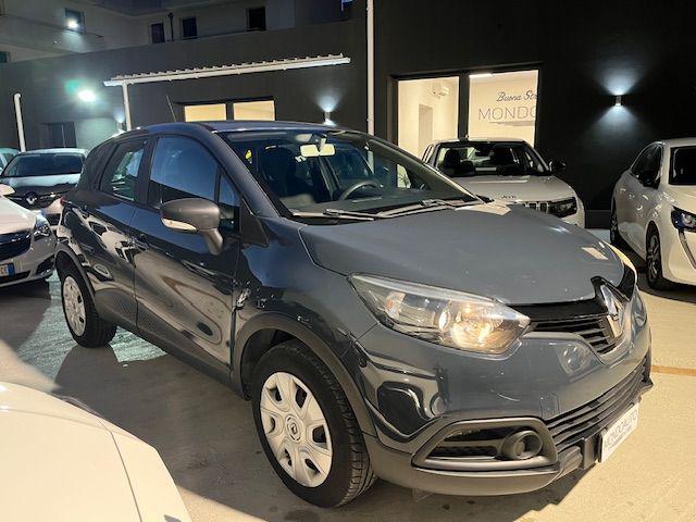 RENAULT Captur usata, con Airbag
